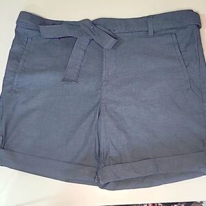 Nwot TOMMY HILFIGER Chambray Cotton Belt Tie Shorts High Waisted